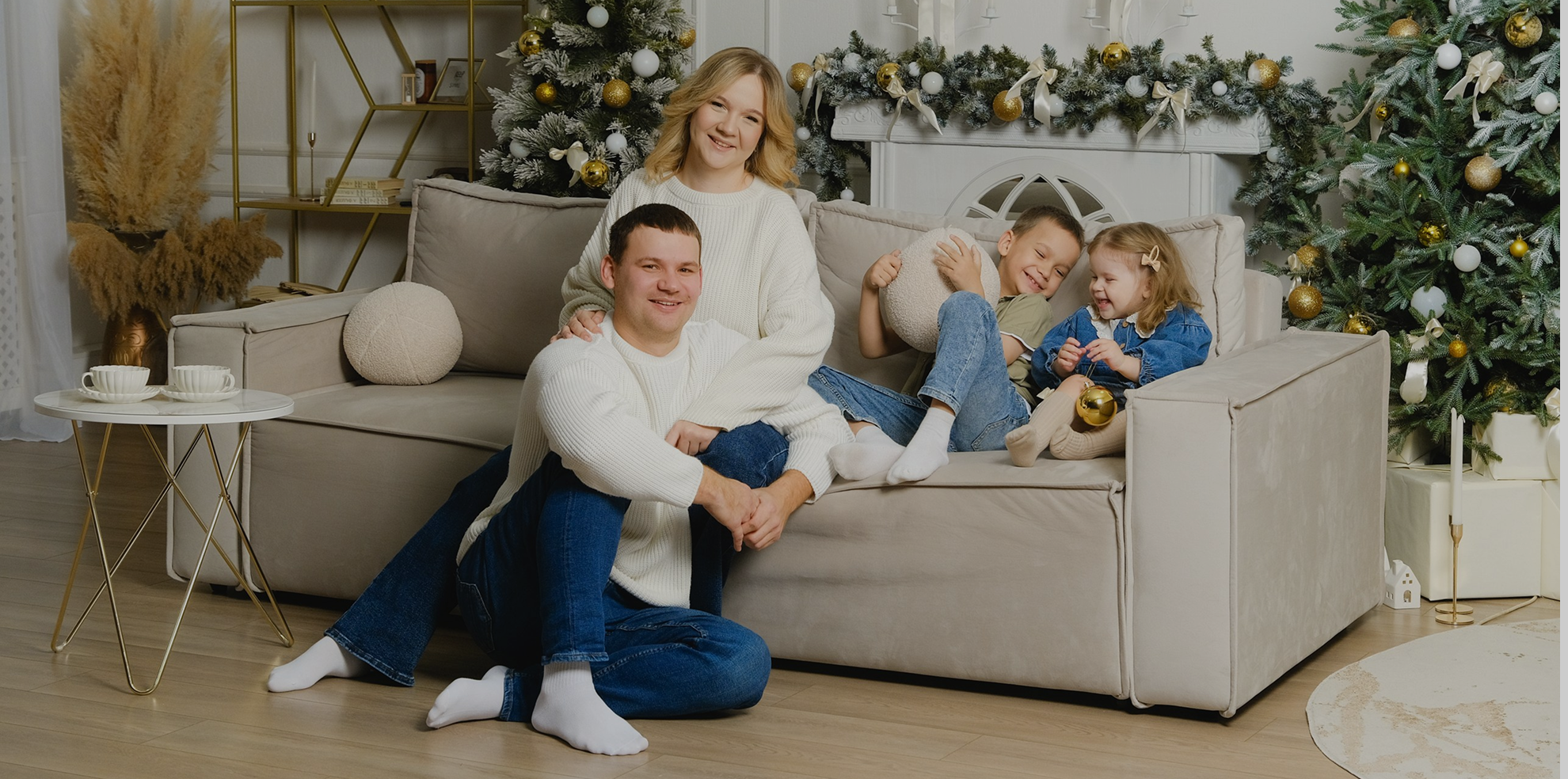 Профессиональная фотосессия в Тюмени — заказать по низкой цене в федеральной сети фотостудий Fashion Box – фото № 1