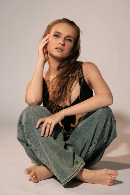 Заказать индивидуальную фотосессию в 2-х образах в Тюмени по лучшим ценам от компании Fashion Box
 – фото № 21