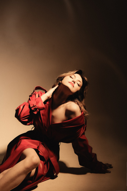 Заказать индивидуальную фотосессию в 2-х образах в Тюмени по лучшим ценам от компании Fashion Box
 – фото № 30