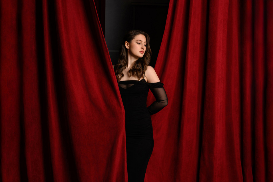 Заказать индивидуальную фотосессию в 2-х образах в Тюмени по лучшим ценам от компании Fashion Box
 – фото № 3
